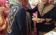 Wagub Aceh Pimpin HUT ke-27 Aceh Singkil: Pemotongan Tumpeng, Ribuan Warga Bersatu Wujudkan Masa Depan Gemilang!