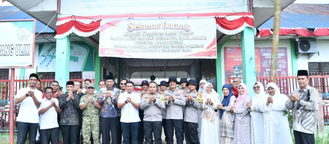 Green Policing, Kapolres Aceh Timur Hijaukan Kembali SMA Negeri 1 Simpang Ulim